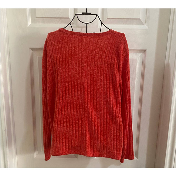 Red Zara LS V Neck sweater size m - Picture 2 of 5